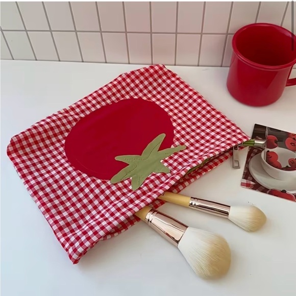 Red Gingham Tomato Appliqué Zip Pouch - Picture 4 of 5